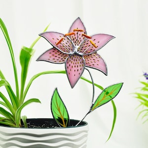 Pink Lily Stained Glass Plant Stake | Handmade Flower Pot Decoration
