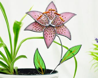 Pink Lily Stained Glass Plant Stake | Handmade Flower Pot Decoration