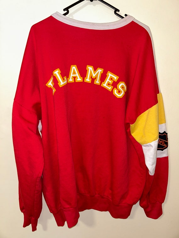 Vintage 80’s Calgary Flames sweatshirt NHL - image 2