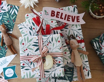 Meredith White Christmas Foliage Wrapping Paper Set, Recyclable And Eco-Friendly Traditional Christmas Gift Wrap, Plastic Free Wrap