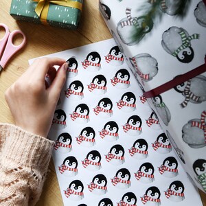 Adesivi di carta da regalo riciclati per cuccioli di pinguino, set di carta da regalo natalizia ecologica, etichette per confezioni regalo senza plastica