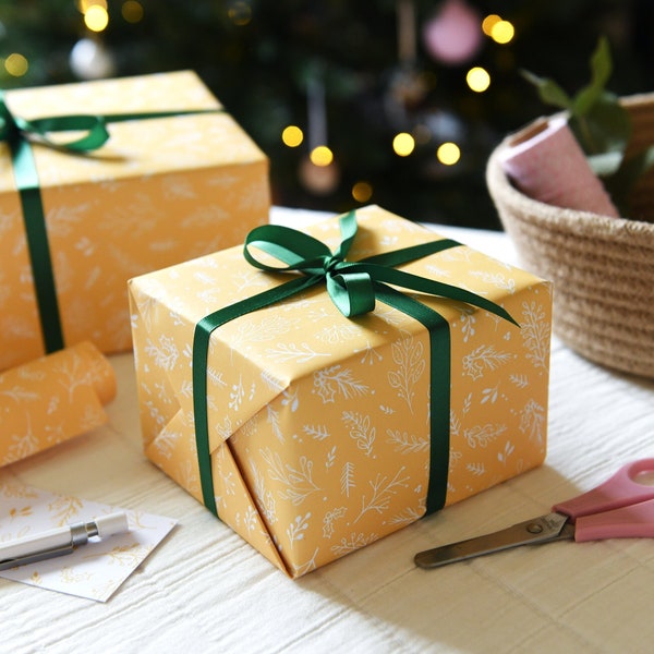 Yellow Botanical Christmas Gift Wrapping Paper Set - Recyclable Eco Friendly Gift Wrap Sheets