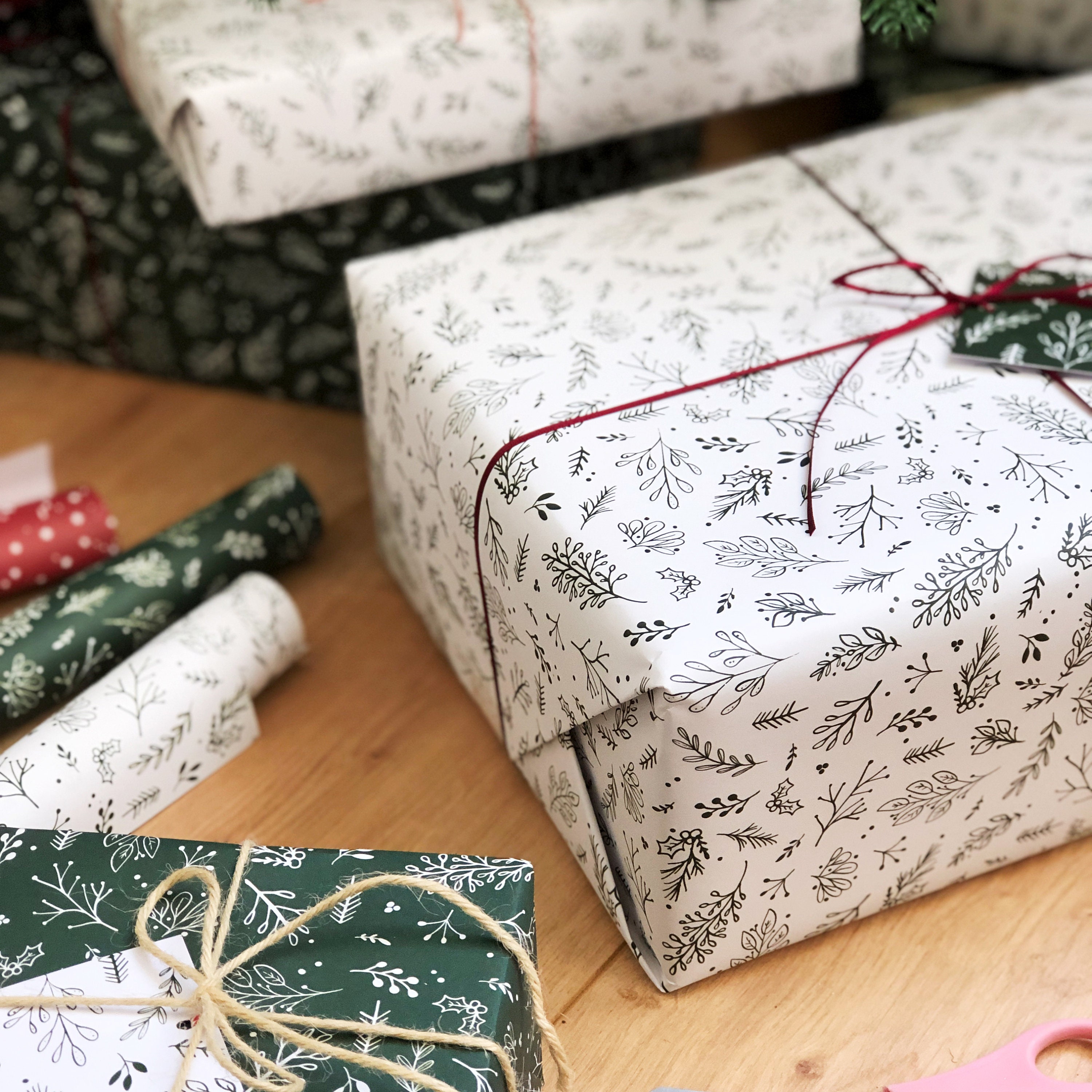 recycled christmas wrapping paper, recycled christmas wrapping paper  Suppliers and Manufacturers at