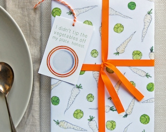 Conjunto de papel de embrulho de vegetais de Natal com couve e pastinaga