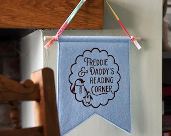 Personalised Daddy’s Reading Corner Banner Flag, Handmade Father’s Day Gift For Dad From Kids, Reading Nook Décor, Family Book Club Gift