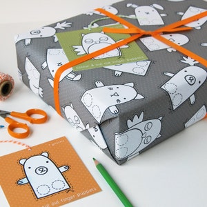 Interactive Finger Puppet Wrapping Paper Set