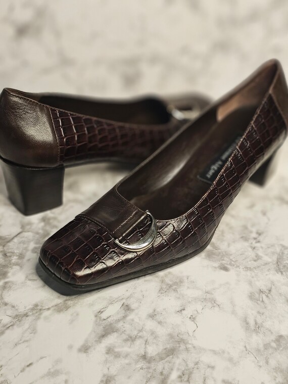 etienne aigner pumps