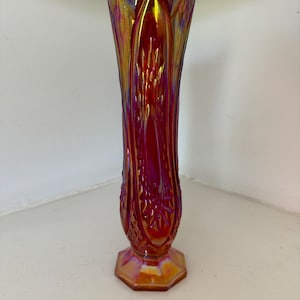 Vintage Indiana Glass Tall 11.75 inch Amberina Heirloom Red Sunset Carnival Swung Vase