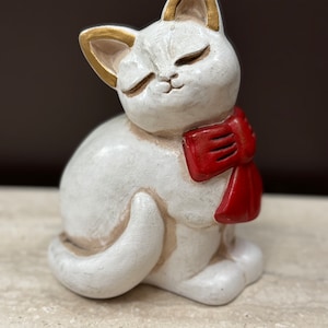 Thun Figurines - Etsy