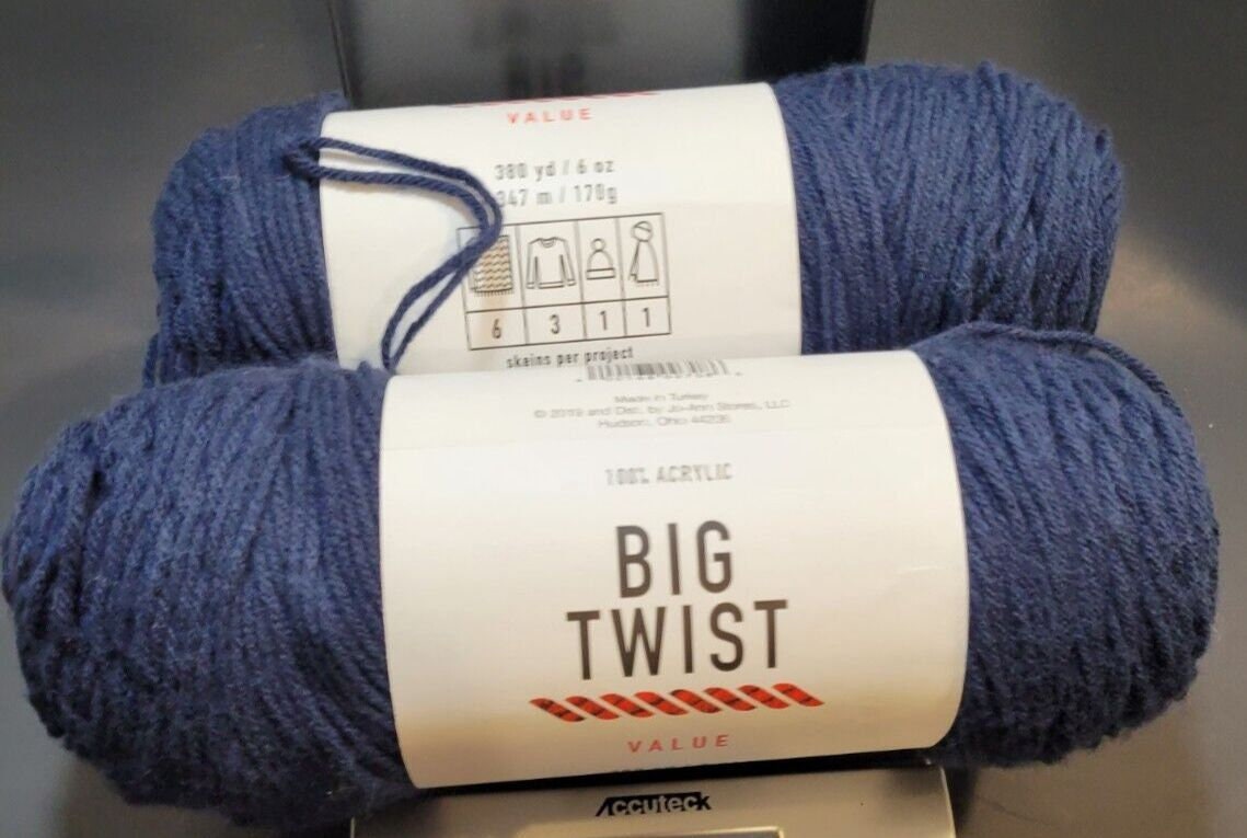 Big Twist Value Yarn Acrylic Weight #4 6oz/170g 380yds/347m Orange