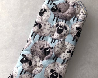 Silly sheep2 - Quilted Sunglass/eyeglass case