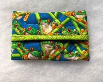 Tissue Holder Quilted - Frogs with blue background