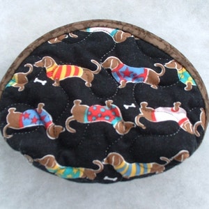 Small Quilted Purse - Dachshunds with sweaters