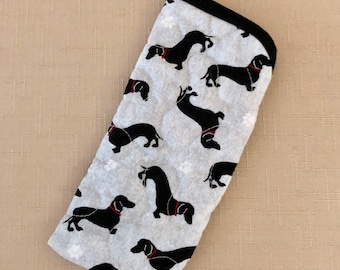 Quilted Eyeglass/Sunglass case - Dachshunds on grey