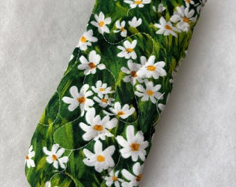 Quilted Eyeglass/sunglass case - white daisies on green