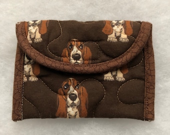 Quilted Card Holder - Basset Hound brown