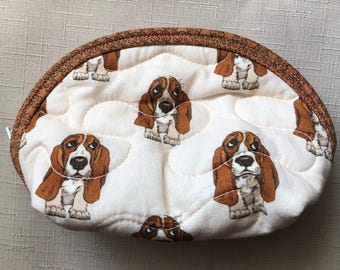 Small Quilted Purse- Basset Hound #3 tan