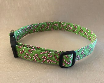 Candy canes on green - Dog Collar