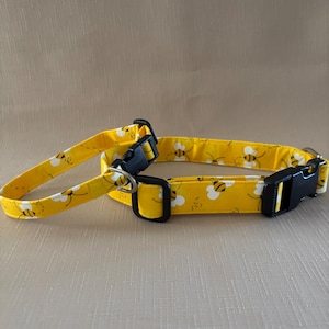 Yellow Bumblebees  - Dog Collar