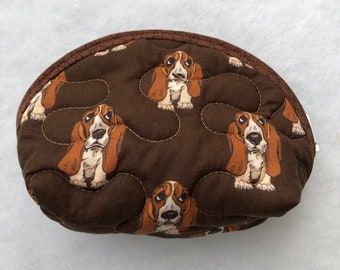 Small Quilted Purse- Basset Hound brown