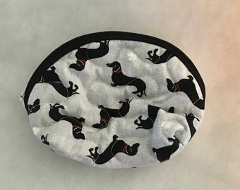 Small Quilted Purse - Dachshunds on grey