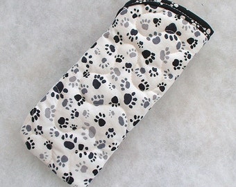 Quilted Eyeglass/sunglass case - Pawprints in black and grey