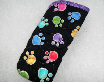 Quilted Eyeglass/sunglass case - Colored Pawprints on black
