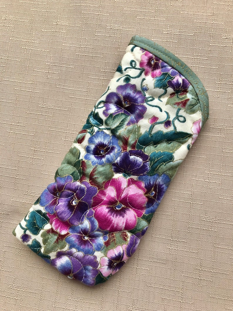 Quilted Eyeglass/sunglass case pansies image 2