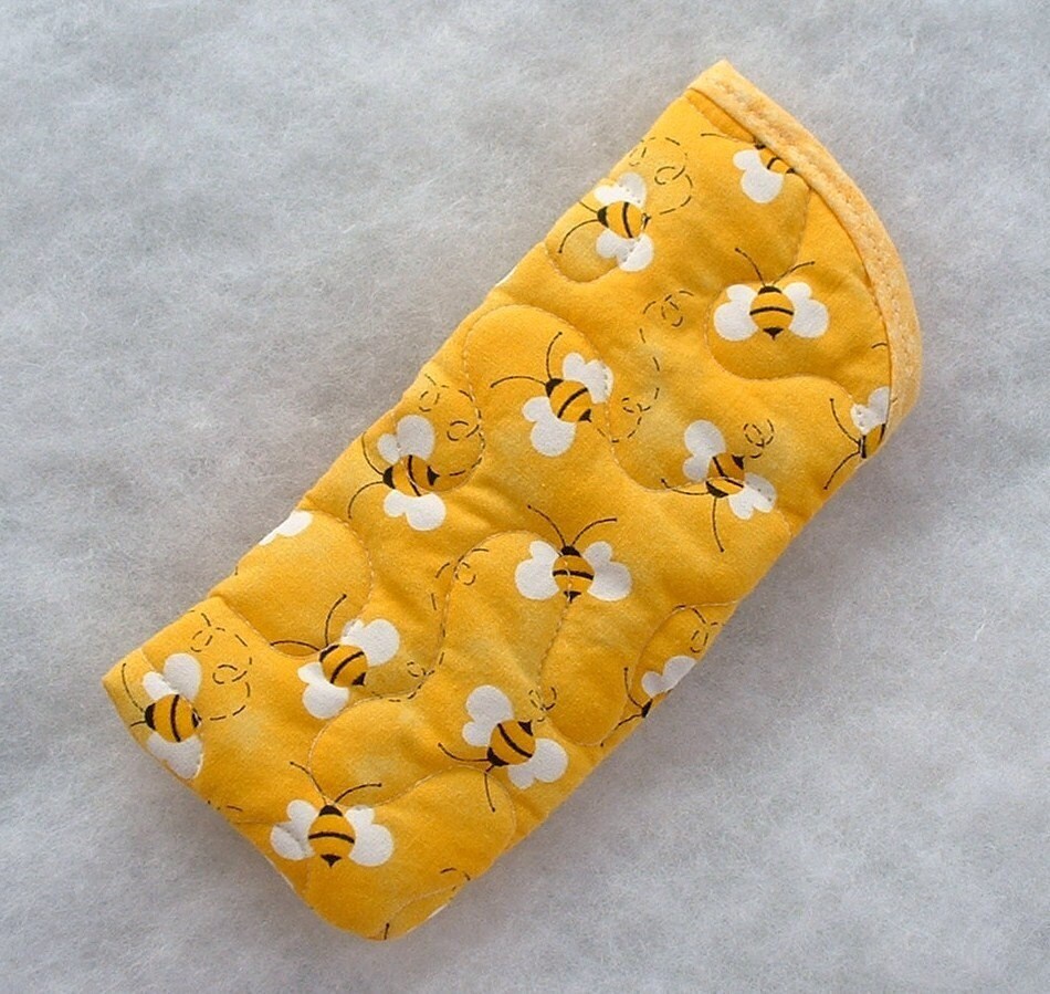 Quilted Sunglass/Eyeglass case - Bumblebees2