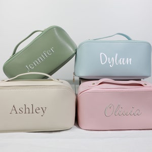 Personalisierte Brautjungfer Make-up Tasche für Hochzeit, Leder bestickt Beutel für Brautjungfer, Make-up Veranstalter, Geburtstagsgeschenk, Hochzeitsfeier Geschenk