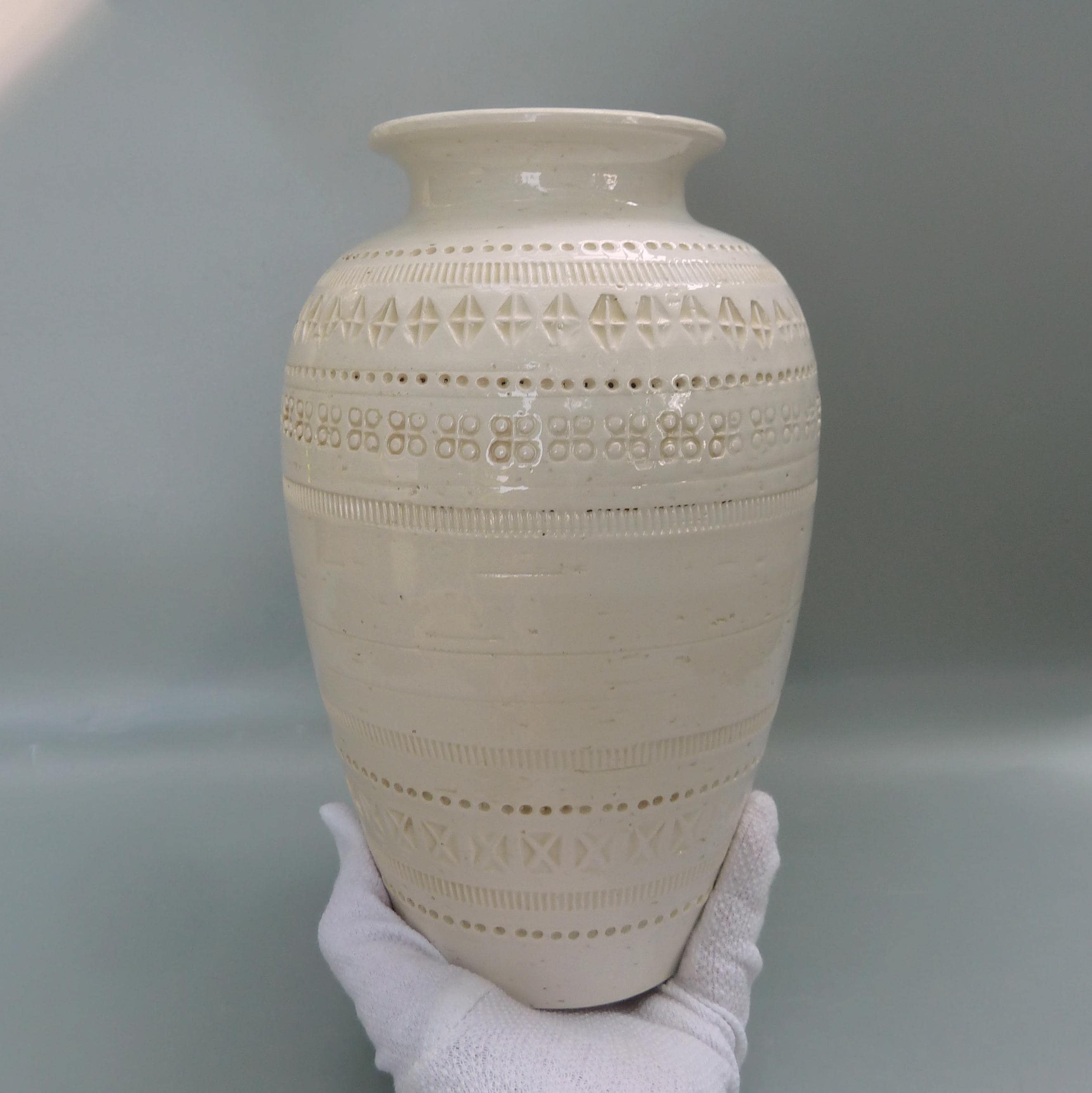 Vintage Bitossi Rimini White Incised Ceramic Jar, Bitossi Italy