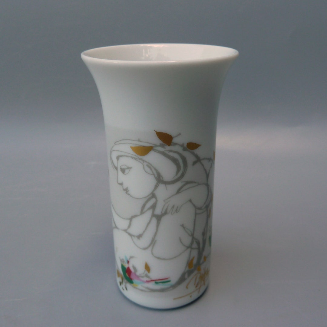 Bjorn Wiinblad Love Story Vase, Rosenthal Miniature Arundo Vase
