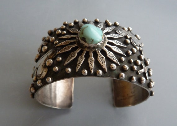 Star Of Turquoise Vintage Native American Navajo Sterling Silver Bracelet Star Of Turquoise Vintage Native American Navajo Sterling Silver Bracelet