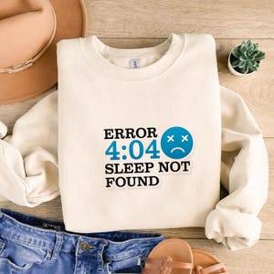 Programmierer PNG Fehler 404 Schlaf nicht gefunden Design | Lustiges Tech Zitat Shirt | Coder Humor Sublimation DTG POD Herunterladen | Digitaler Download