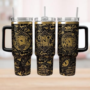 Vaso de 40 oz con grabado de Onyx Storm, taza de dragón en llamas, vaso de café de fantasía, merchandising de Fourth Wing, regalo para lectores