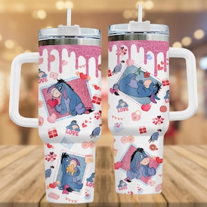 Eeyore Valentinstag 40 Unzen Becher, Winnie The Pooh Esel Kaffeebecher, Eeyore Herzmuster Tasse, Eeyore Fan Merch Geschenk, Valentinstag