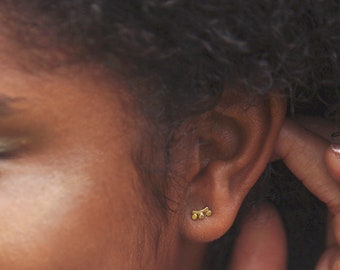 Tiny arch studs