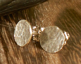 Hammered silver disc circle studs