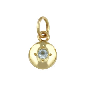Pebble Aquamarine Charm - 14k gold | Sticks & Stones Collection