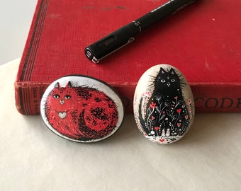 Cute Cat Painted Stone Valentine Gift Hand Painted Black Cat or Red Cat on Natural Stone Rock Mothers Day Cat Lover Gift Paperweight