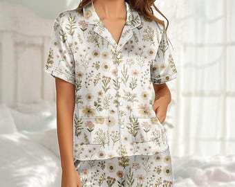 Wildflower Satin Pajama Short Set, Nature Cottagecore Sleepwear, Floral Summer Pjs For Women, Garden Lounge Set, Gift For Her