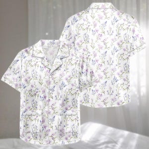 Lavender Floral Satin Pajama Short Set, Soft Purple Botanical Sleepwear, Summer Button Nightwear, Cute Holiday Pajamas, Gift For Her