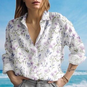 Weiches lila Blumenbluse Shirt, botanische Frauen Shirt, Langarm Knopf Frauen, Garten Style Frühling Shirt, Geburtstagsgeschenk für sie
