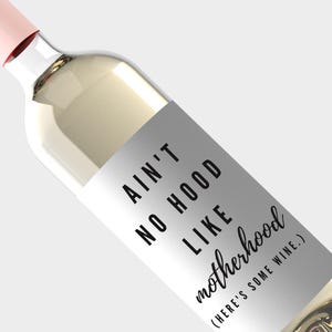 Funny Motherhood Wine Label DIGITAL download PDF, DIY Mother&#39;s Day Wine Label, Funny Mom Gift