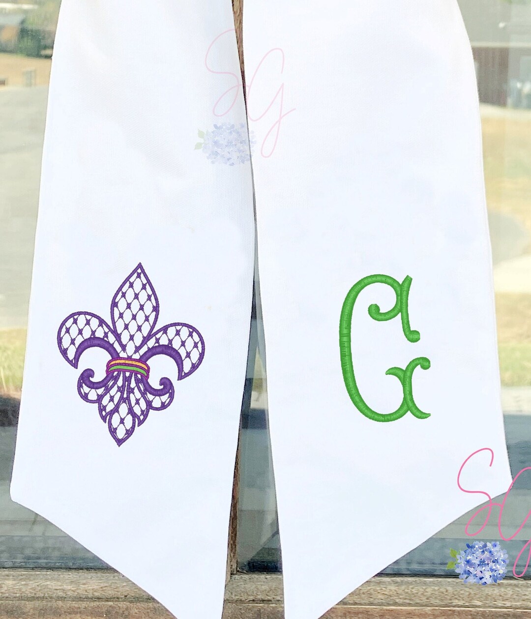 mardi gras wreath scarf