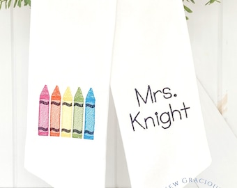 Back to School Teacher Wreath Sash, Crayons, Personalized Door Hanger Bow Tie, Classroom Decoration