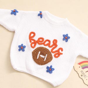 Hand bestickter Baby-Kleinkind-Pullover, Kinder-Fußball-Pullover, Benutzerdefinierter Baby-Pullover mit Fußball, Kleinkind-besticktes Geschenk-Basketball-Fußball