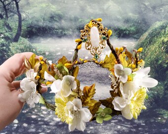 Vintage Style Moonstone Flower Crown - White & Yellow Fairy Tiara - Cottagecore OOAK Headdress