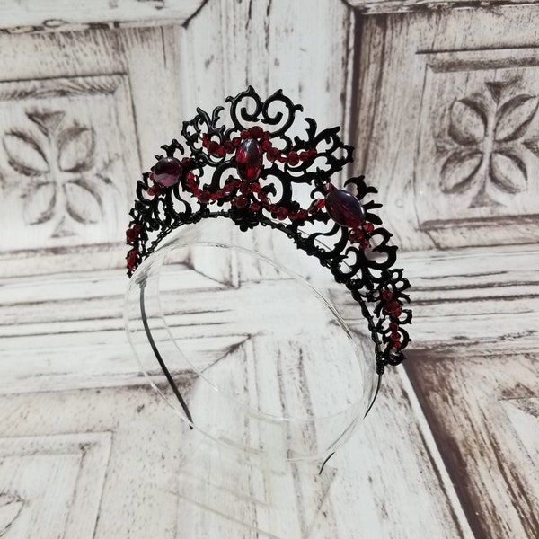 Gothic Filigree Crown - Customizable
