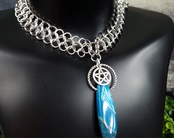 Blue Agate and Pentagram Chainmail Choker Necklace in Silver